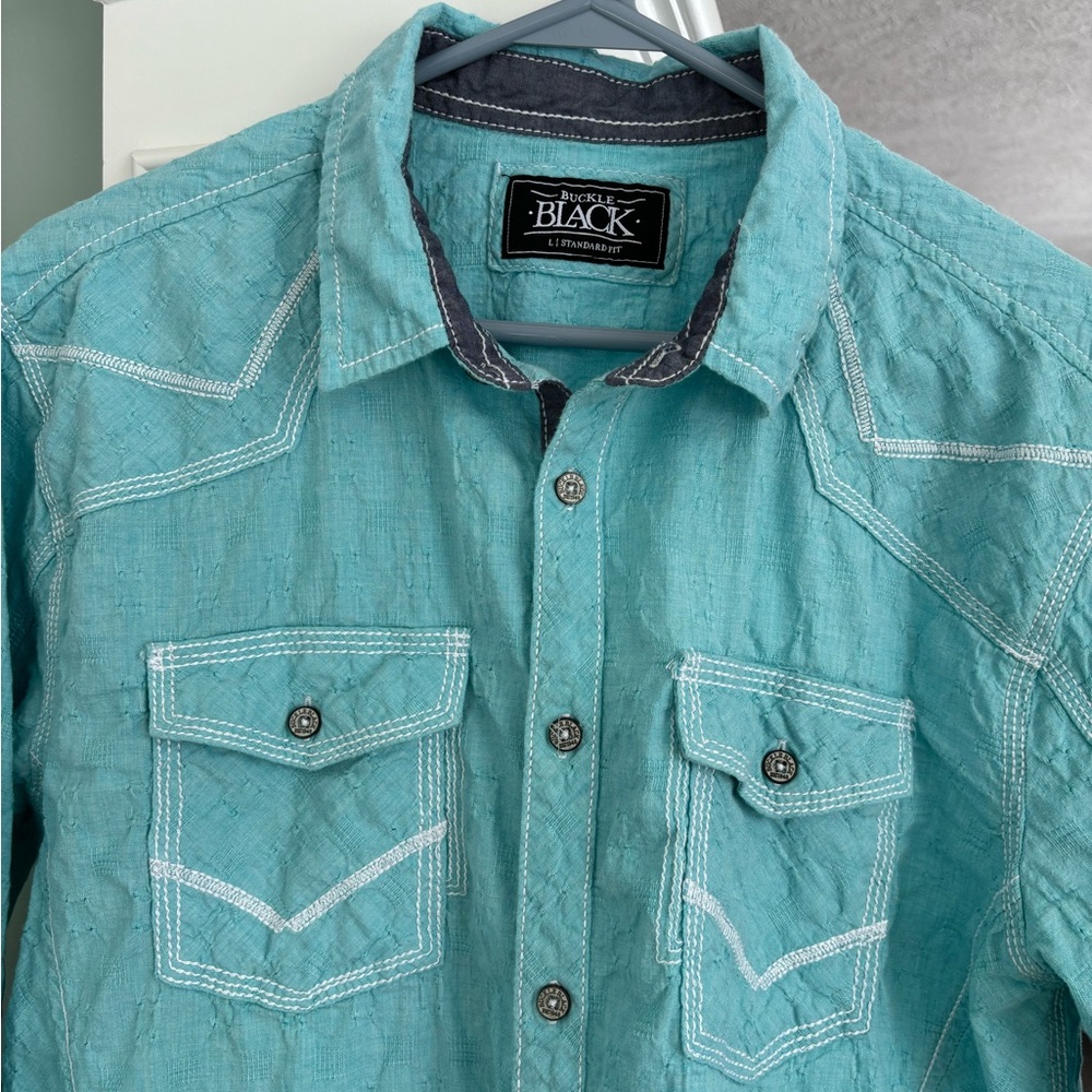 Men’s Buckle Long Sleeve Shirt